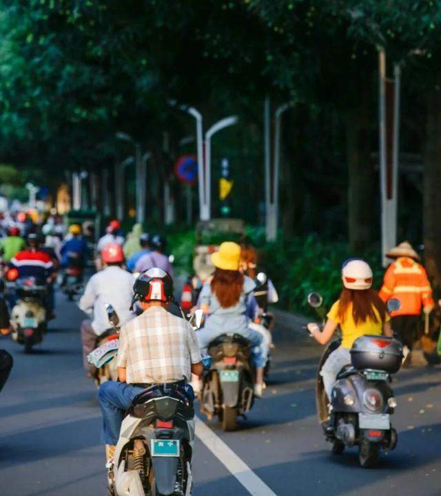 4亿骑手的治理困局:电动自行车立法滞后的技术破局路径 新闻