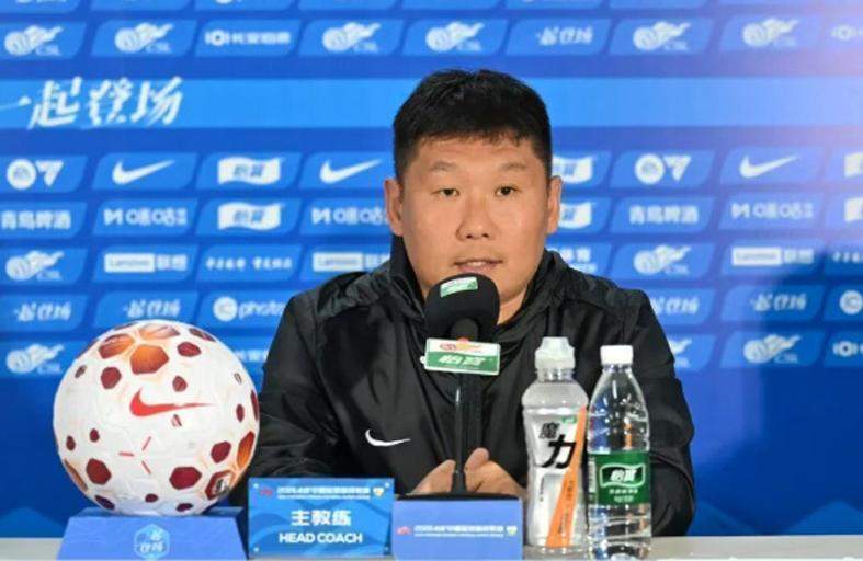  从师徒到对手：深度复盘刘建业与陈涛的战术博弈 体育新闻